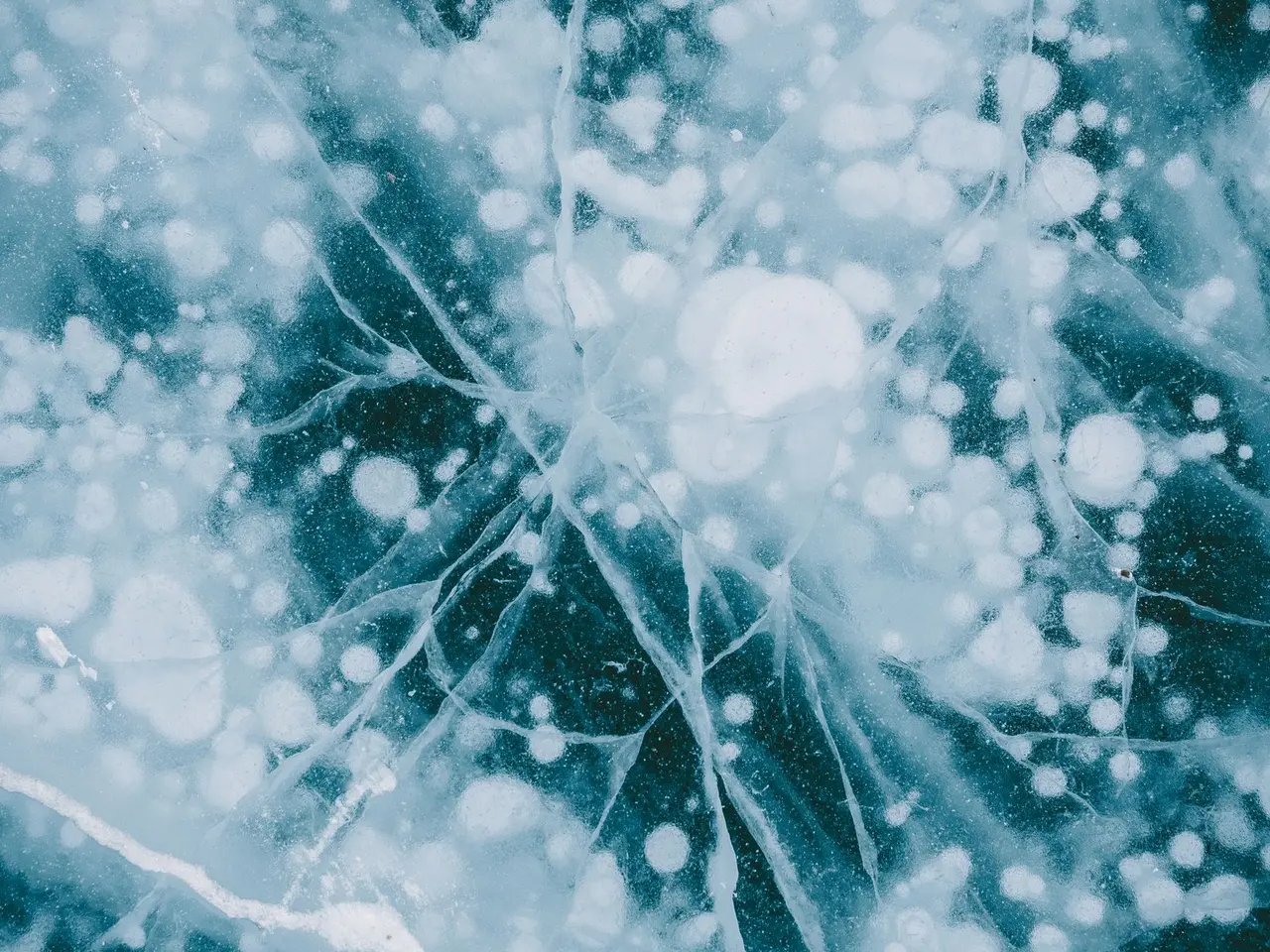 Ice Maker Frozen Over in Kentucky