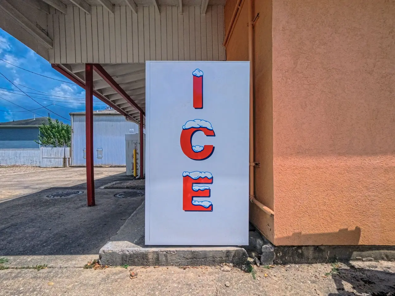 Standalone Ice Maker Repair in Kentucky